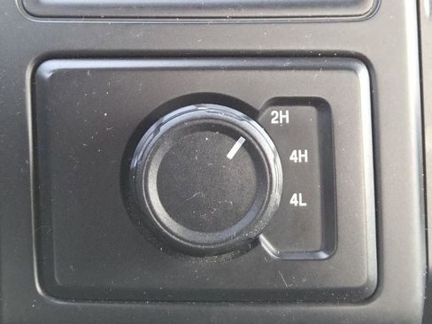 Used 2019 Ford F150 XL w/ Equipment Group 101A Mid image 4