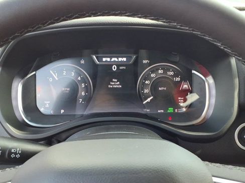 New 2026 RAM 1500 Big Horn AWD/4WD image 11