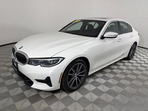 Used 2020 BMW 330i xDrive Sedan w/ Convenience Package AWD/4WD image 9