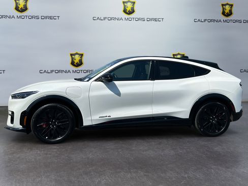 Used 2025 Ford Mustang Mach-E Premium w/ Sport Appearance Package AWD/4WD image 8