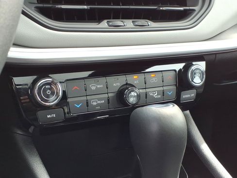 Used 2025 Jeep Compass Limited w/ Elite Group AWD/4WD image 20