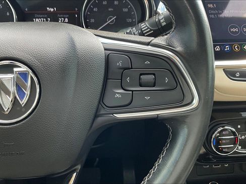 Used 2021 Buick Encore GX Select image 23