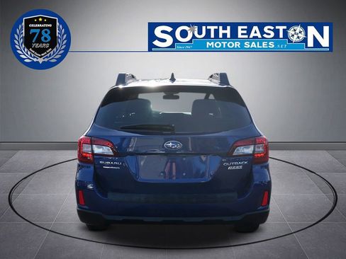 Used 2017 Subaru Outback 2.5i Limited image 4