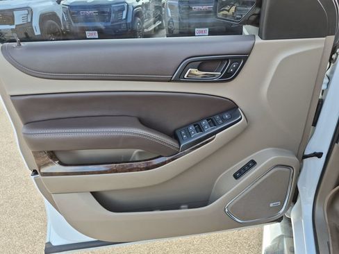 Used 2018 Chevrolet Suburban LT w/ Max Trailering Package AWD/4WD image 20