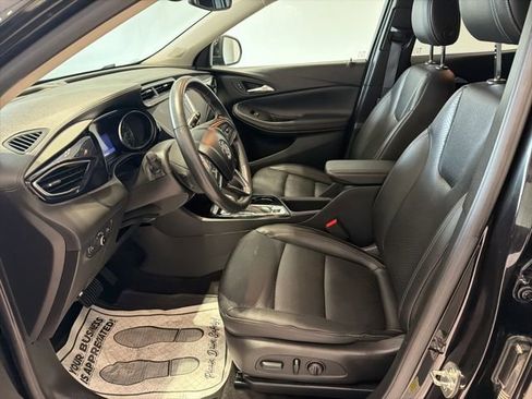 Used 2023 Buick Encore GX Essence w/ Experience Buick Package FWD image 16
