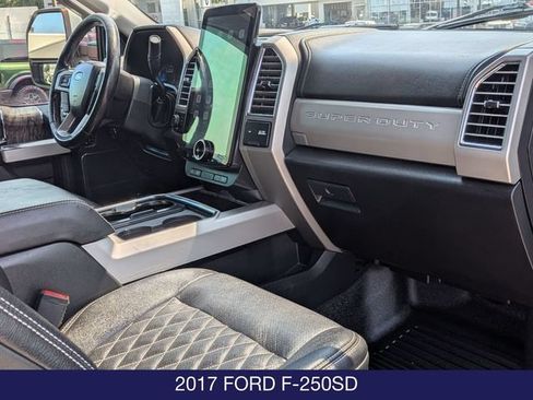 Used 2017 Ford F250 Lariat w/ Lariat Ultimate Package AWD/4WD image 28
