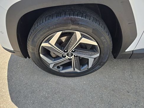 Used 2022 Hyundai Tucson Limited AWD/4WD image 27