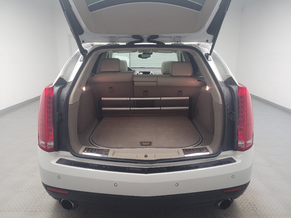 Used 2014 Cadillac SRX Luxury w/ Driver Awareness Package AWD/4WD image 29