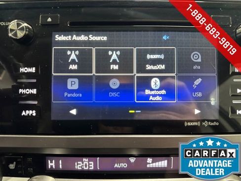 Used 2017 Subaru Outback 2.5i Premium image 19