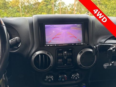 Used 2017 Jeep Wrangler Unlimited Sport w/ Quick Order Package 24S image 19