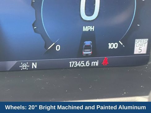 Used 2025 Ford F350 Platinum w/ FX4 Off-Road Package AWD/4WD image 14