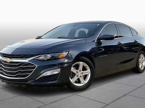 Used 2021 Chevrolet Malibu LS image 3