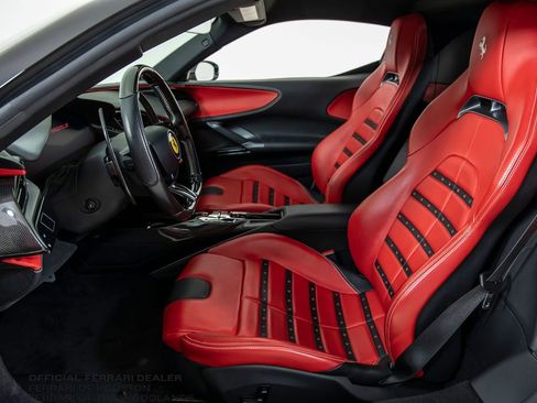 Used 2022 Ferrari SF90 Stradale AWD/4WD image 5