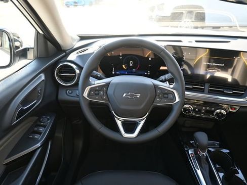 New 2026 Chevrolet Trax ACTIV w/ Sunroof Package image 13