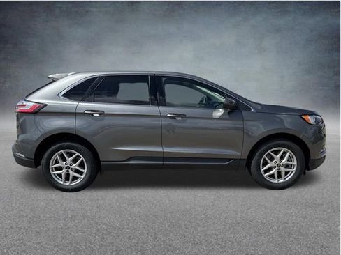 Used 2024 Ford Edge SEL AWD/4WD image 10