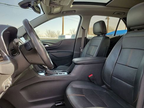 Used 2022 Chevrolet Equinox Premier FWD image 12