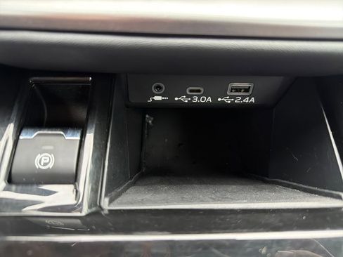 Used 2023 Subaru Outback Premium image 46