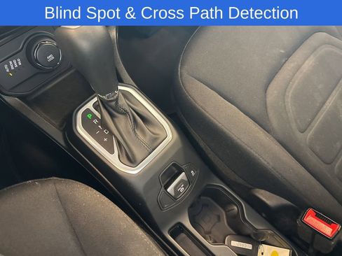 Used 2020 Jeep Renegade Latitude image 12