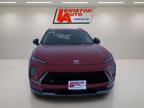 Certified 2025 Buick Envision Sport Touring image 8