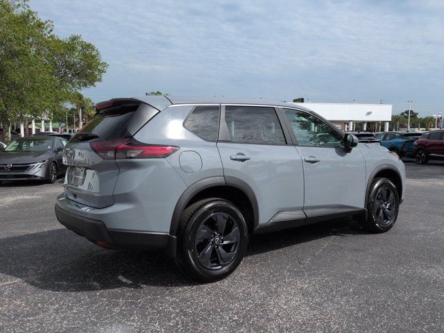 Certified 2026 Nissan Rogue SV FWD image 4
