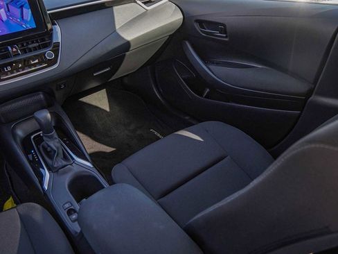 Used 2024 Toyota Corolla LE image 25