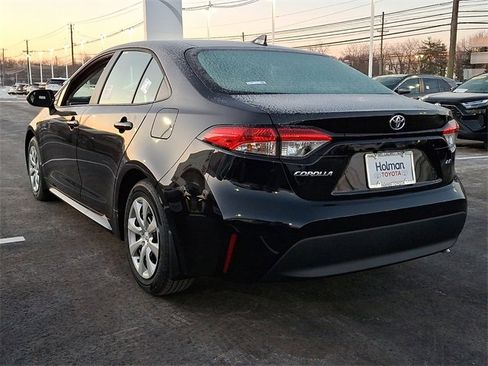 New 2026 Toyota Corolla LE image 4