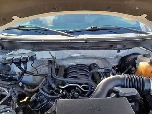 Used 2013 Ford F150 Lariat w/ Mid Equipment Group image 32