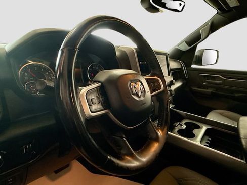 Used 2022 RAM 1500 Big Horn AWD/4WD image 12