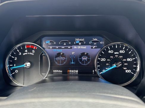 Used 2022 Ford F250 Lariat w/ Chrome Package image 9