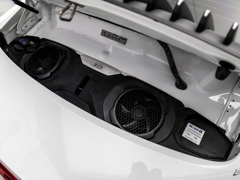 Used 2020 Porsche 911 Carrera RWD image 87