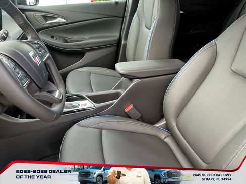 New 2026 Buick Encore GX Sport Touring image 10