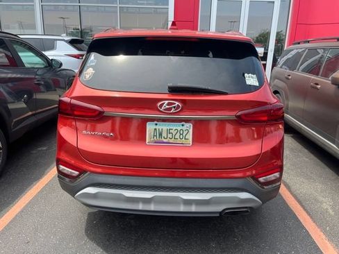 Used 2019 Hyundai Santa Fe SEL FWD image 11
