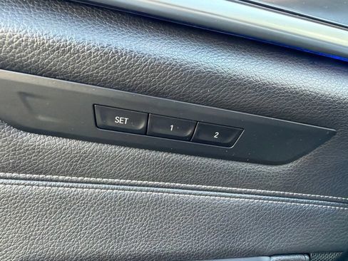 Used 2018 BMW 540i RWD image 28