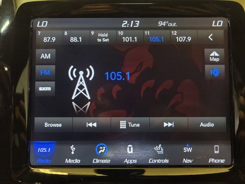 Used 2019 Jeep Cherokee Limited FWD image 25