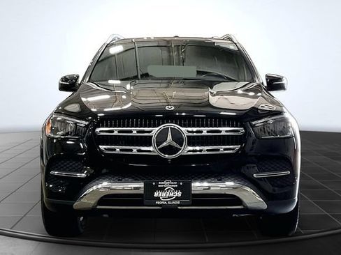 Used 2024 Mercedes-Benz GLE 450e 4MATIC image 3