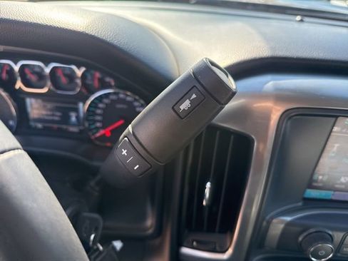 Used 2018 Chevrolet Silverado 1500 LT w/ All Star Edition image 26