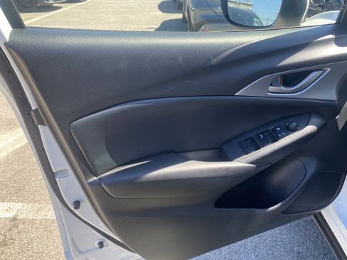 Used 2019 MAZDA CX-3 Sport image 13