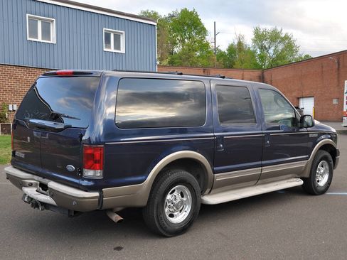 Used 2005 Ford Excursion Eddie Bauer RWD image 8