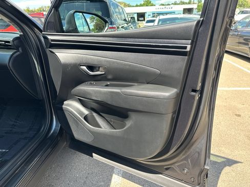Used 2022 Hyundai Tucson SEL AWD/4WD image 36