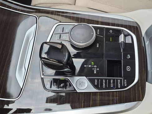 Used 2019 BMW X7 xDrive40i w/ Luxury Seating Package AWD/4WD image 33