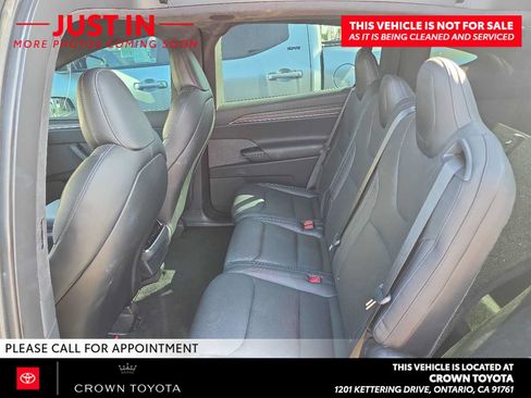 Used 2023 Tesla Model X AWD/4WD image 9