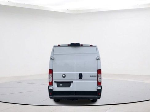 New 2024 RAM ProMaster 2500 w/ Safety Group FWD image 4