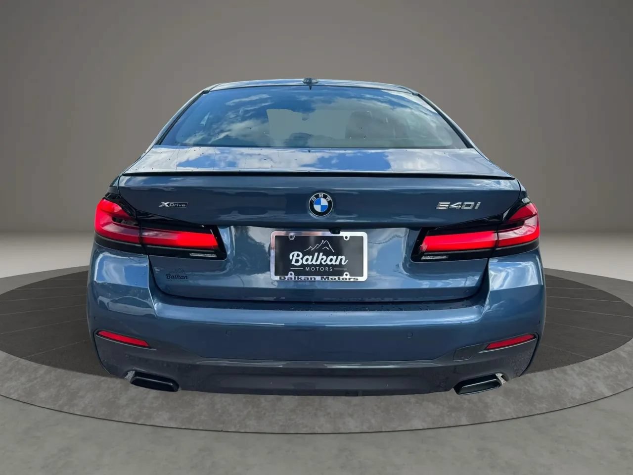 Used 2023 BMW 540i xDrive w/ M Sport Package AWD/4WD image 6
