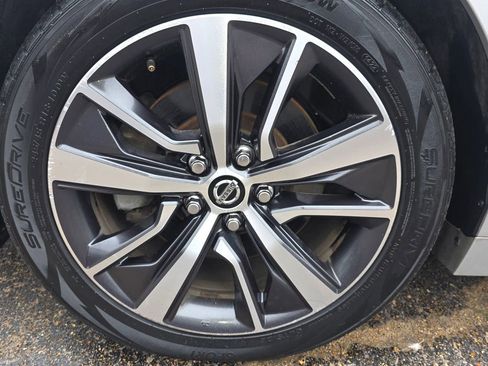 Used 2020 Nissan Maxima 3.5 SL w/ Floor Mat Group image 19