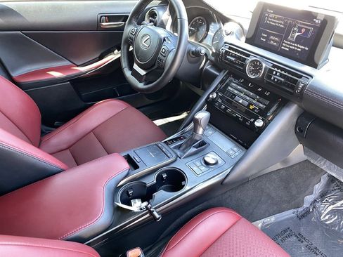 Used 2023 Lexus IS 300 w/ Comfort Package RWD image 9