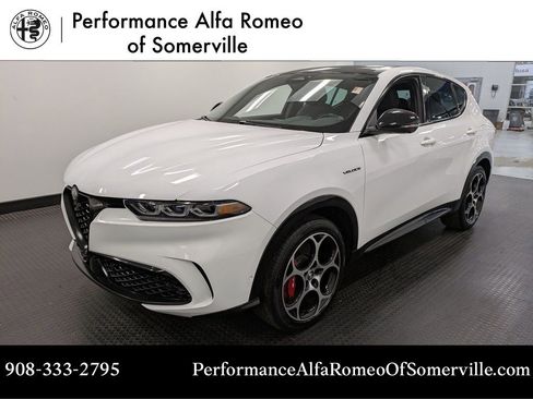 Used 2024 Alfa Romeo Tonale Veloce image 1