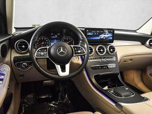 Used 2022 Mercedes-Benz GLC 300 4MATIC Coupe image 20