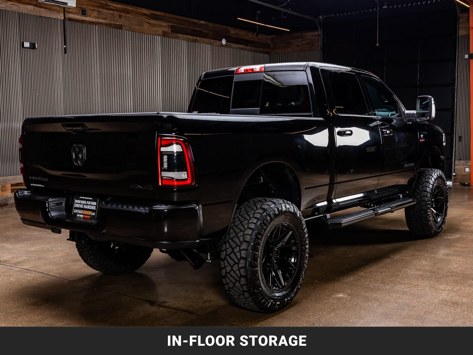 Used 2024 RAM 2500 Laramie w/ Night Edition AWD/4WD image 10