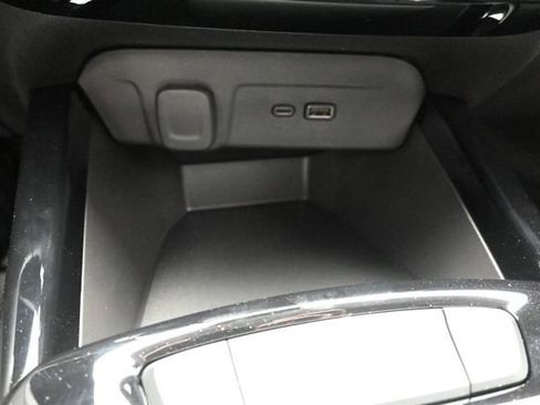 New 2026 Chevrolet Trax LT w/ Driver Confidence Package FWD image 42