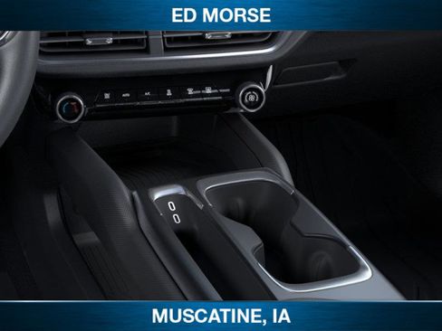 New 2026 Chevrolet Equinox EV LT image 23